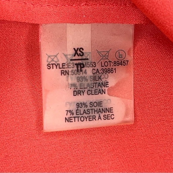 NEW XS Elite Tahari Silk Blouse Orange Pink Colors Lightweight - Picture 16 of 16